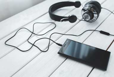 CBA最难防的外援是？余嘉豪：奥卡福 王奕博：马尚-布鲁克斯